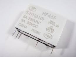 HF46F 5-HS1(610 ) RELAIS 5V 5A EN LIGNE