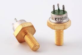 2N4440 TRANSISTOR Polarité ( NPN ) 65V 1.5A 400Mhz 11W